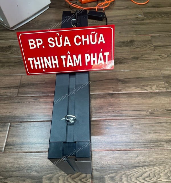 đồng hồ led kích thước lớn